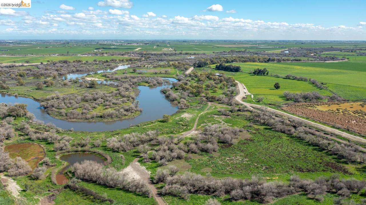 16642 Hickory Ave - Photo 1