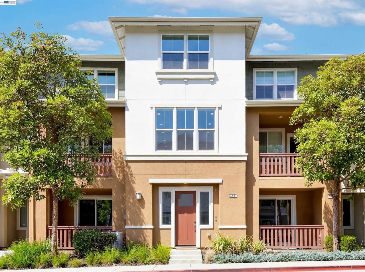 5569 Azalea Way - Photo 1