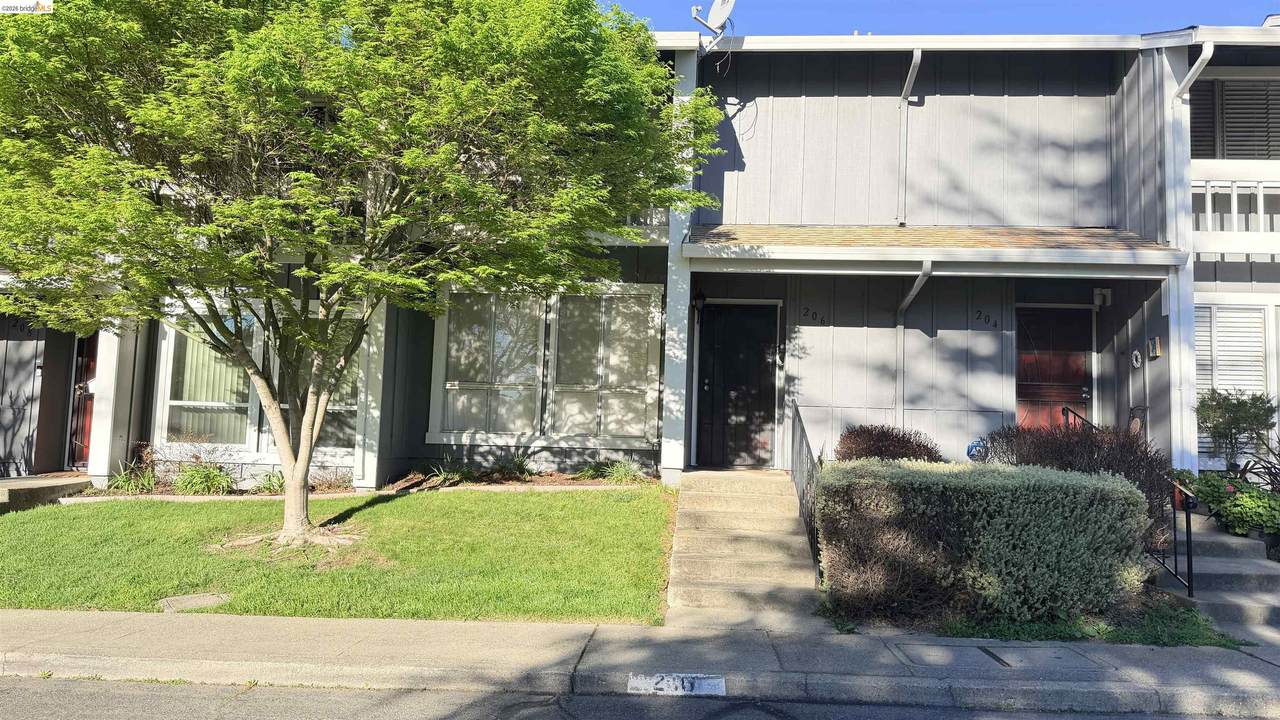 206 Park Ln - Photo 1