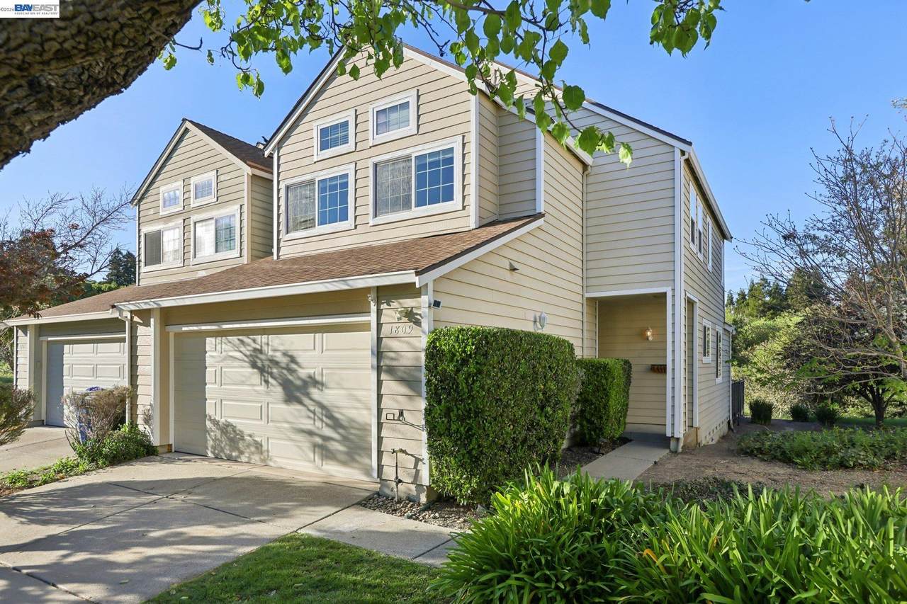 1809 Forest Hill Pl - Photo 1