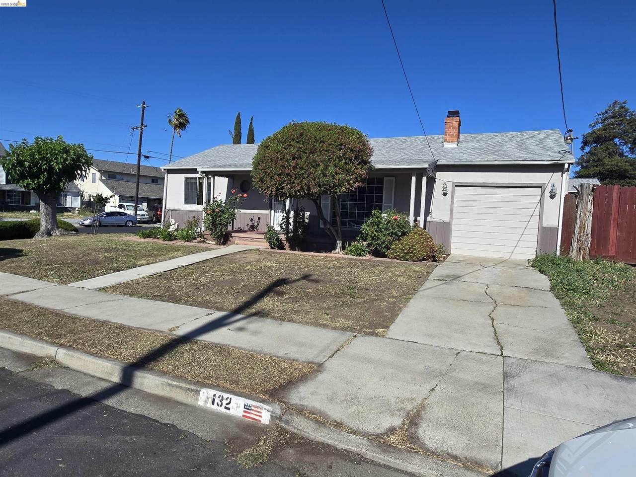 132 Campbell Ave - Photo 1
