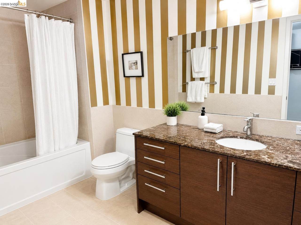333 Main Street 4D - Photo 1