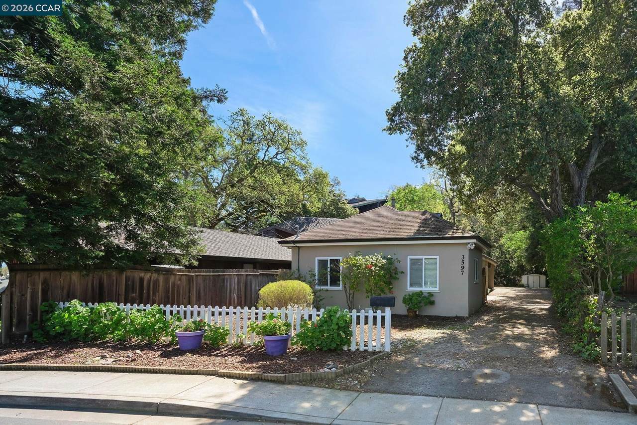 3597 Walnut St - Photo 1