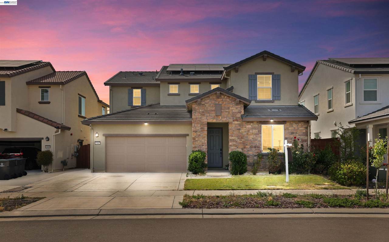 15887 Brownstone Ct - Photo 1