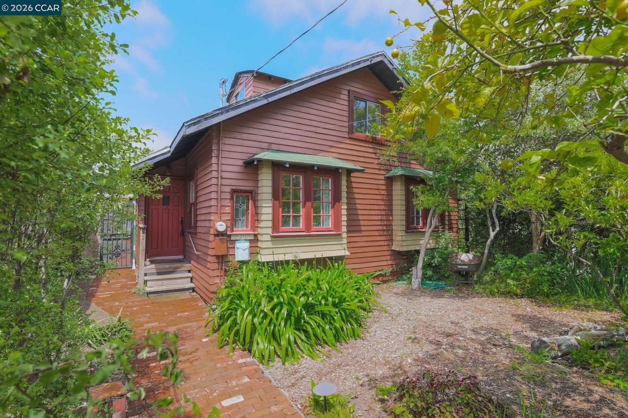 1316 Peralta Ave - Photo 1