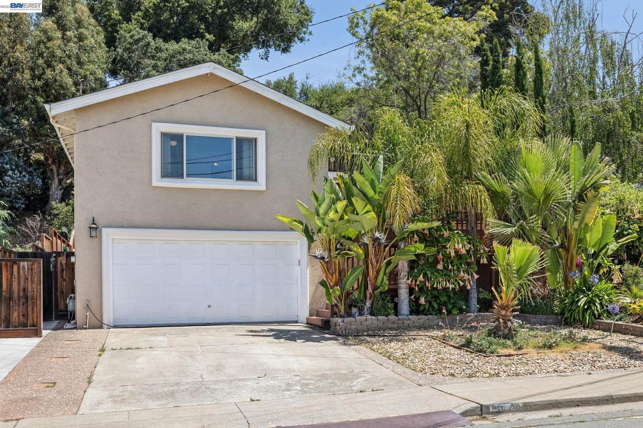 33166 Basswood Ave - Photo 1