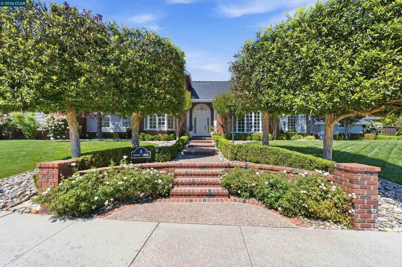 8 Hunters Terrace - Photo 1