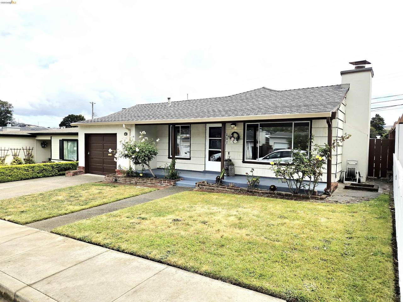 207 Mansfield Dr. - Photo 1