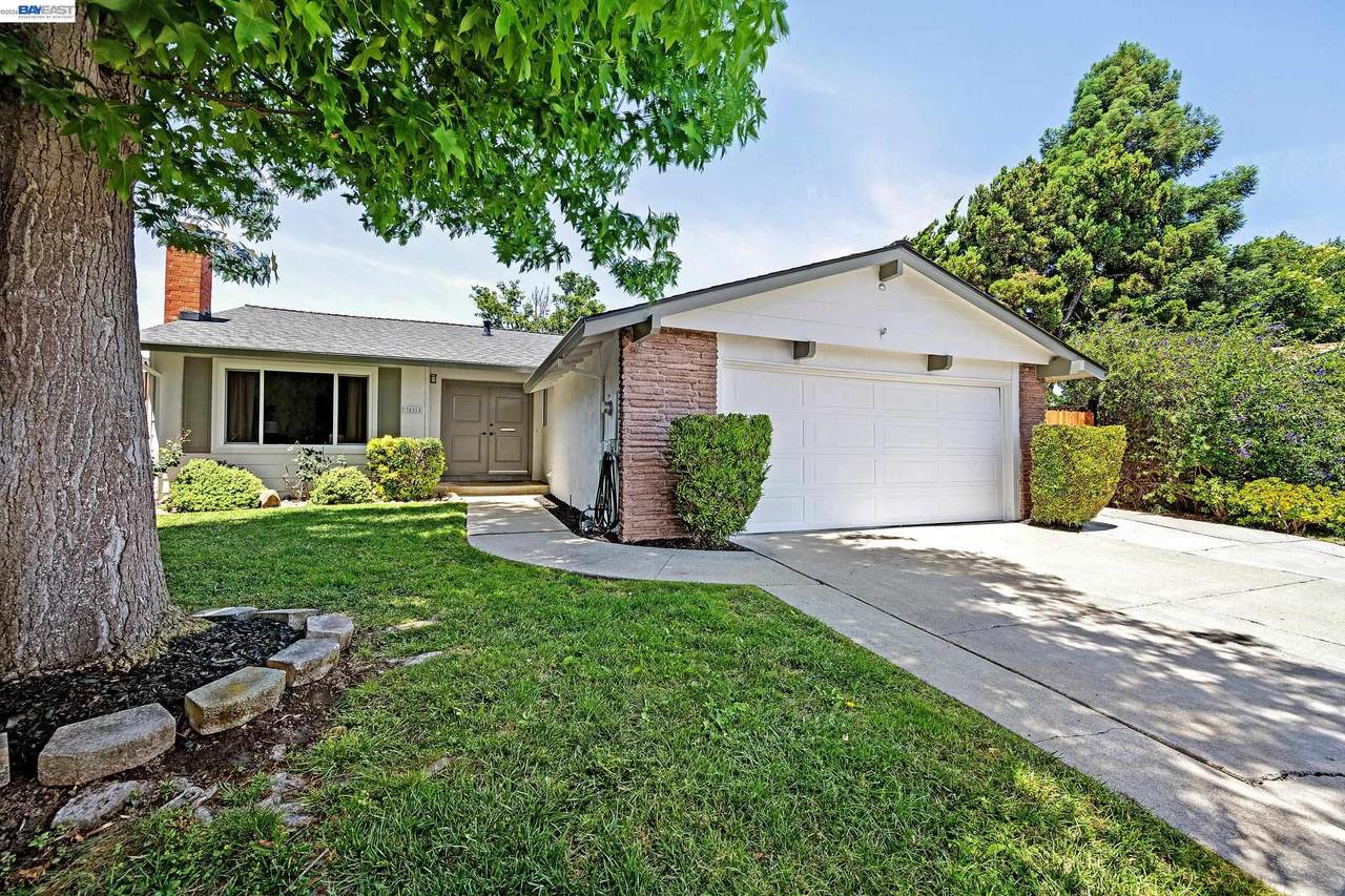 35212 Cano Ct - Photo 1