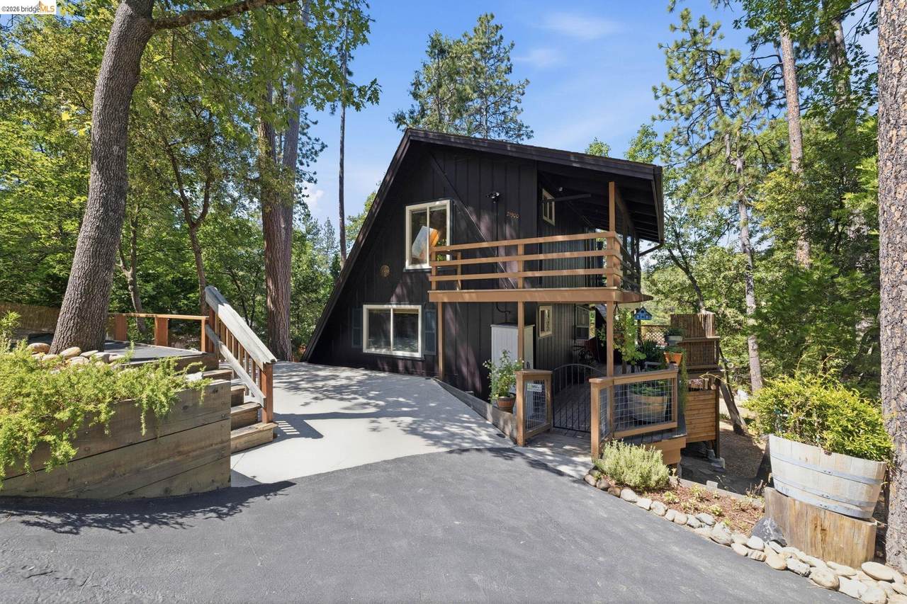 21900 Feather River Dr. - Photo 1