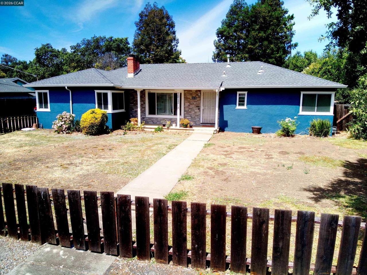 1213 Grove Way - Photo 1