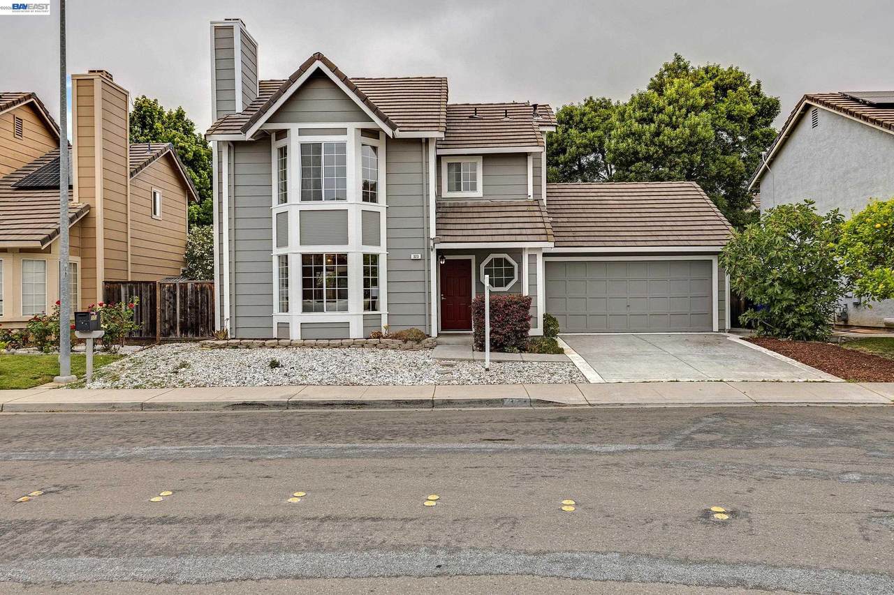 323 Sandstone Dr - Photo 1