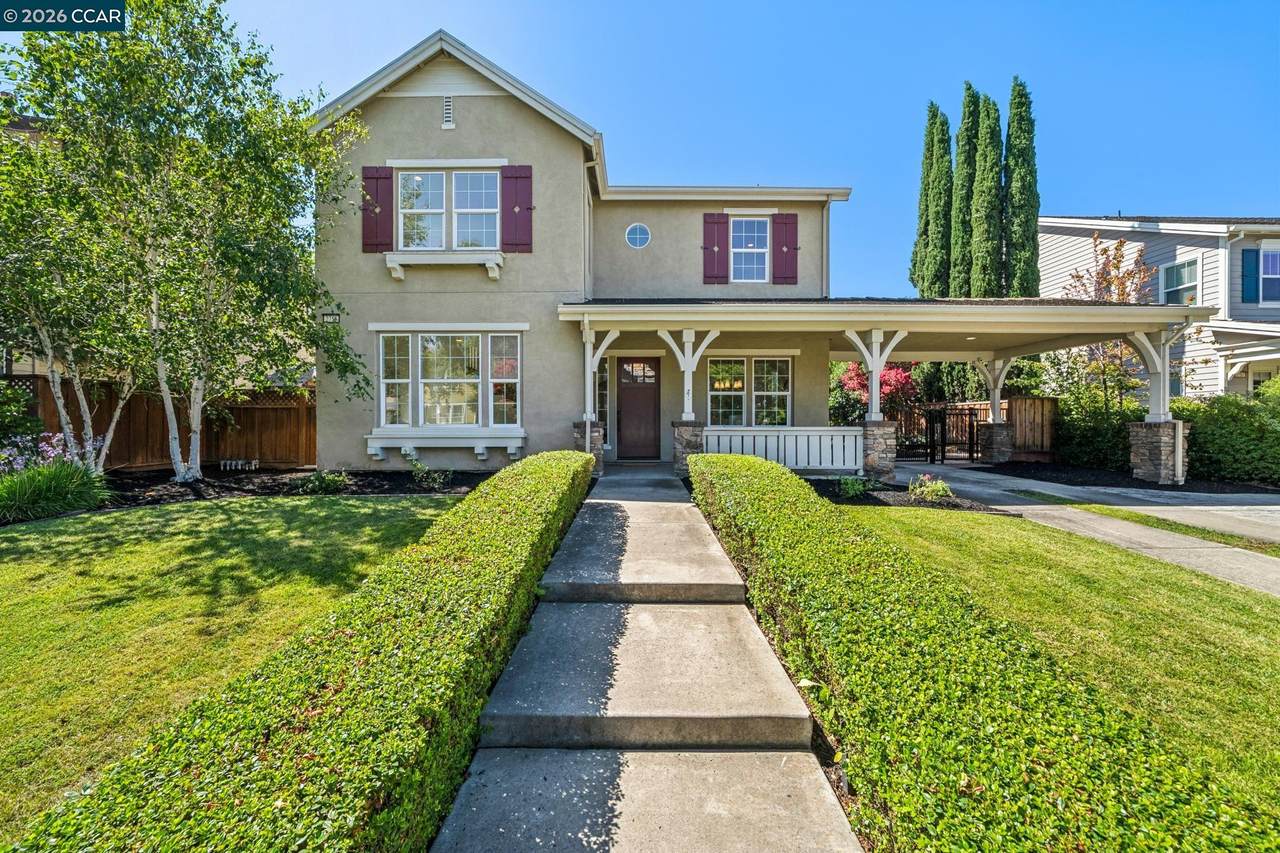 2755 Vernazza Dr - Photo 1