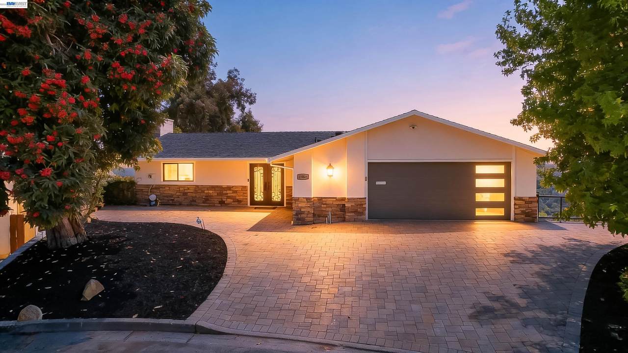28016 Whitestone Ct - Photo 1