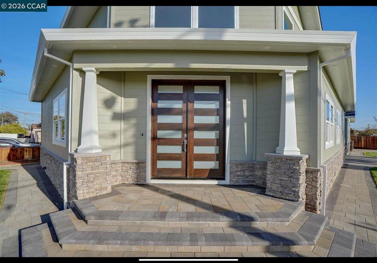 37000 Poplar St - Photo 1