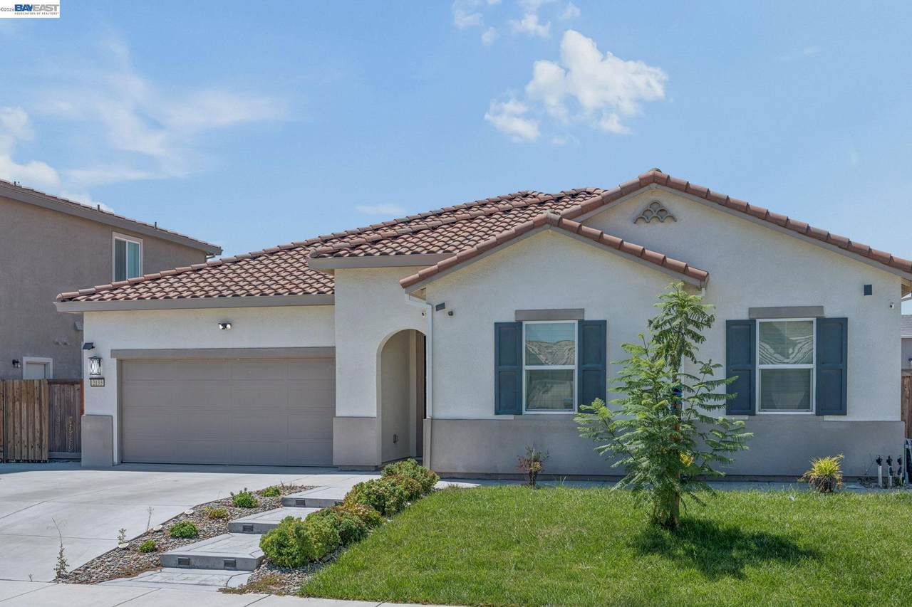 2133 Day Lily Ave - Photo 1