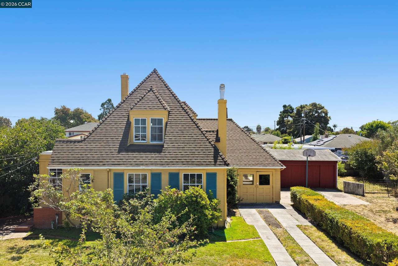 2500 Lowell Avenue - Photo 1