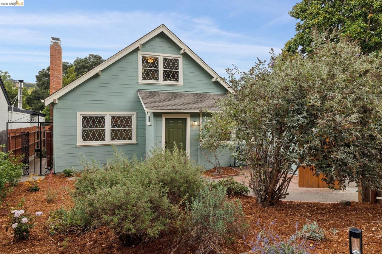3323 Pinole Valley Rd - Photo 1
