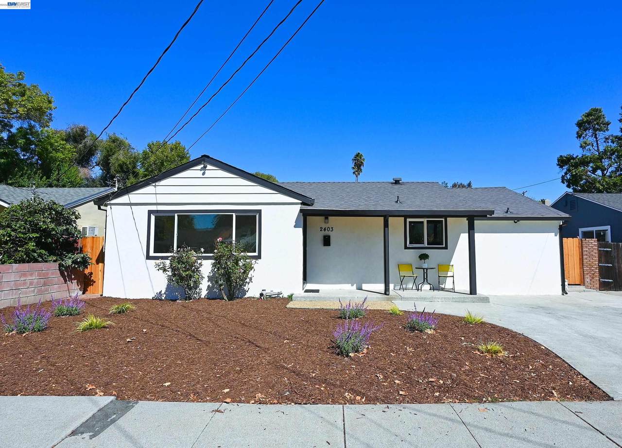 2403 Mountain View Dr. - Photo 1