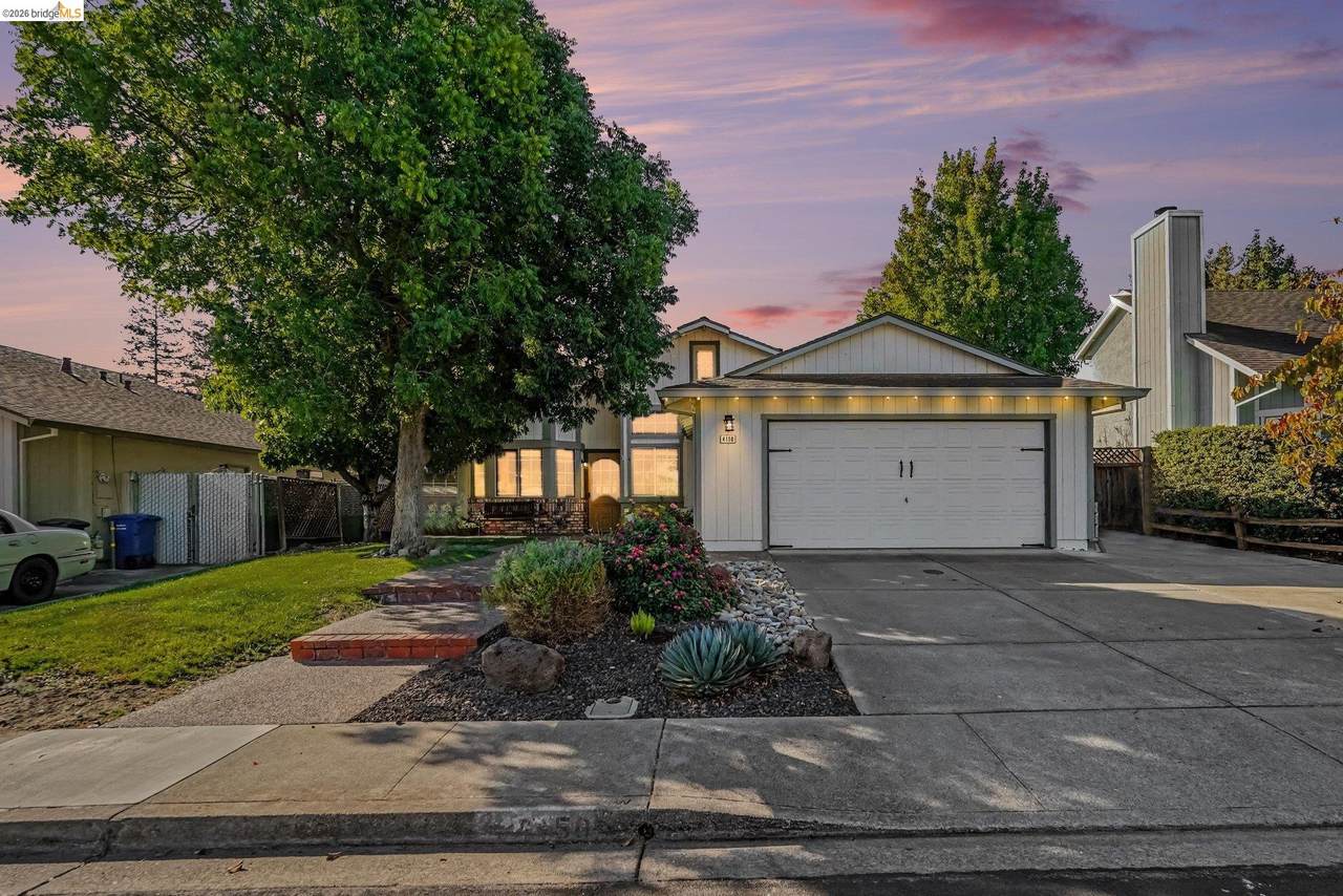 4150 Sequoia Dr - Photo 1