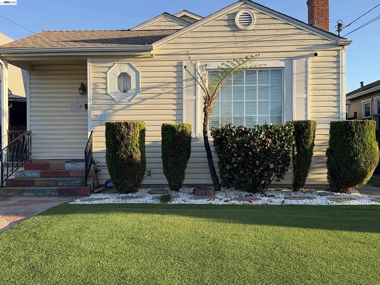 2386 106Th Ave - Photo 1