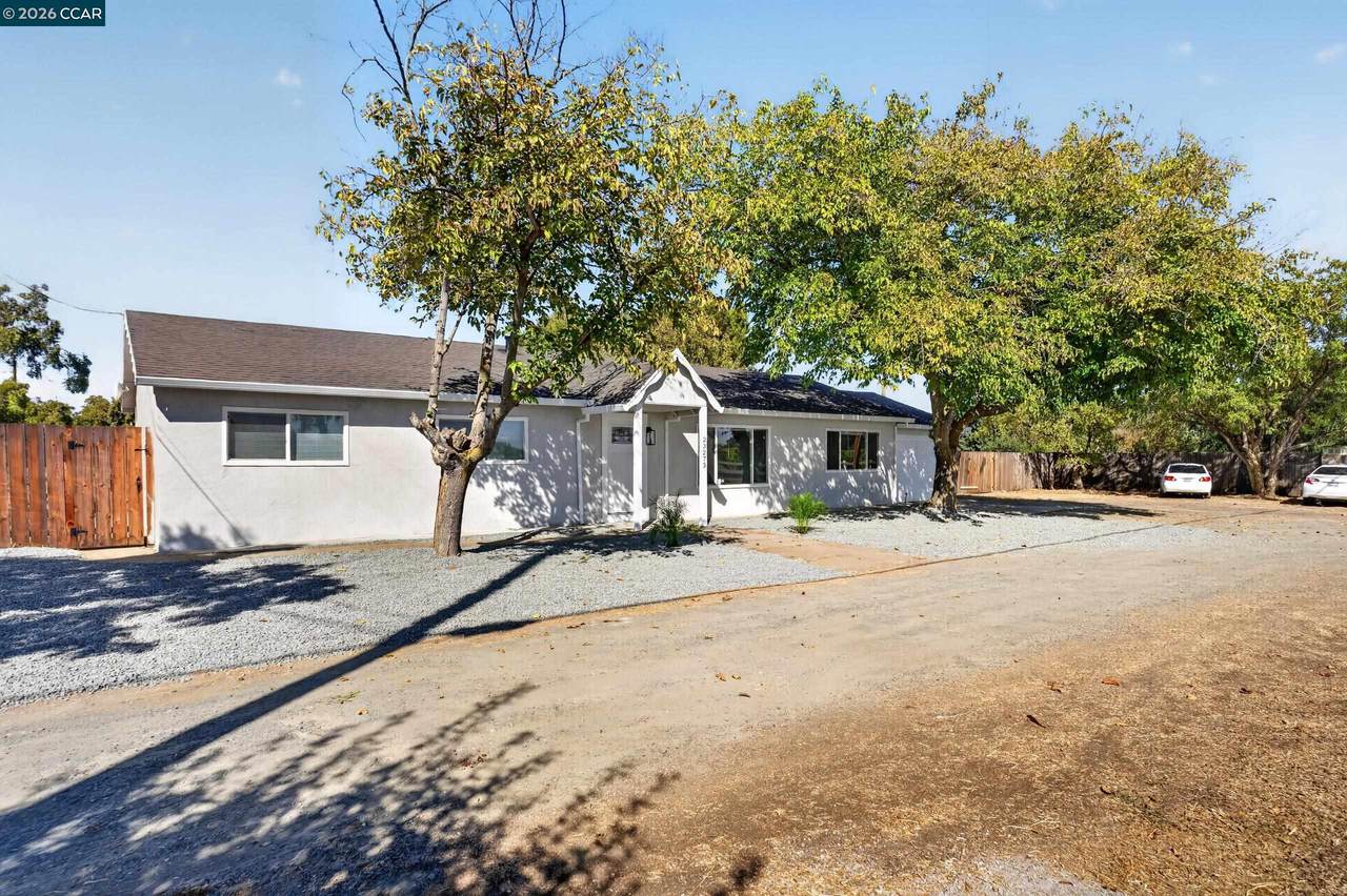 23273 Marsh Creek Rd - Photo 1