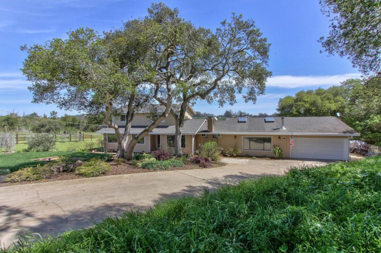 58 Bayview Rd - Photo 1