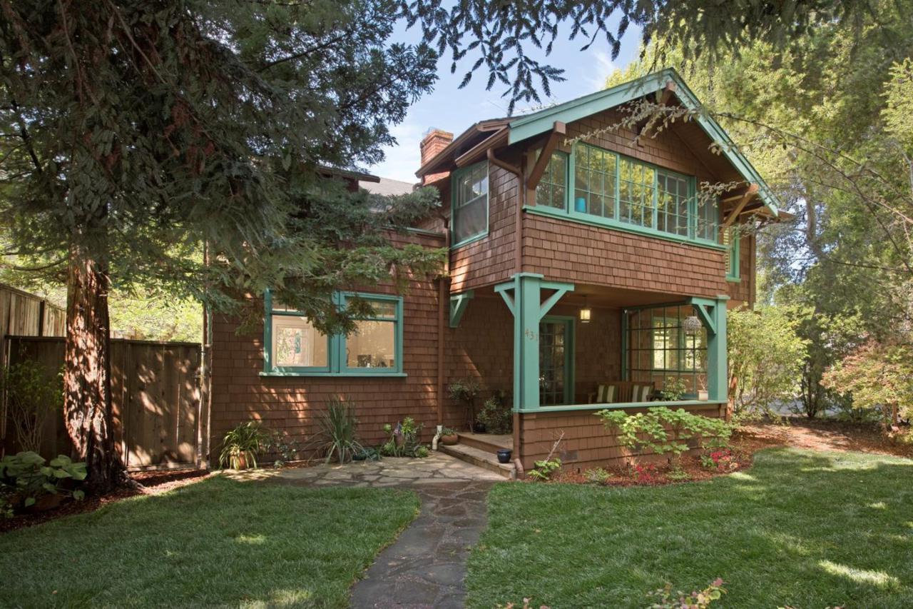 431 Central Ave - Photo 1