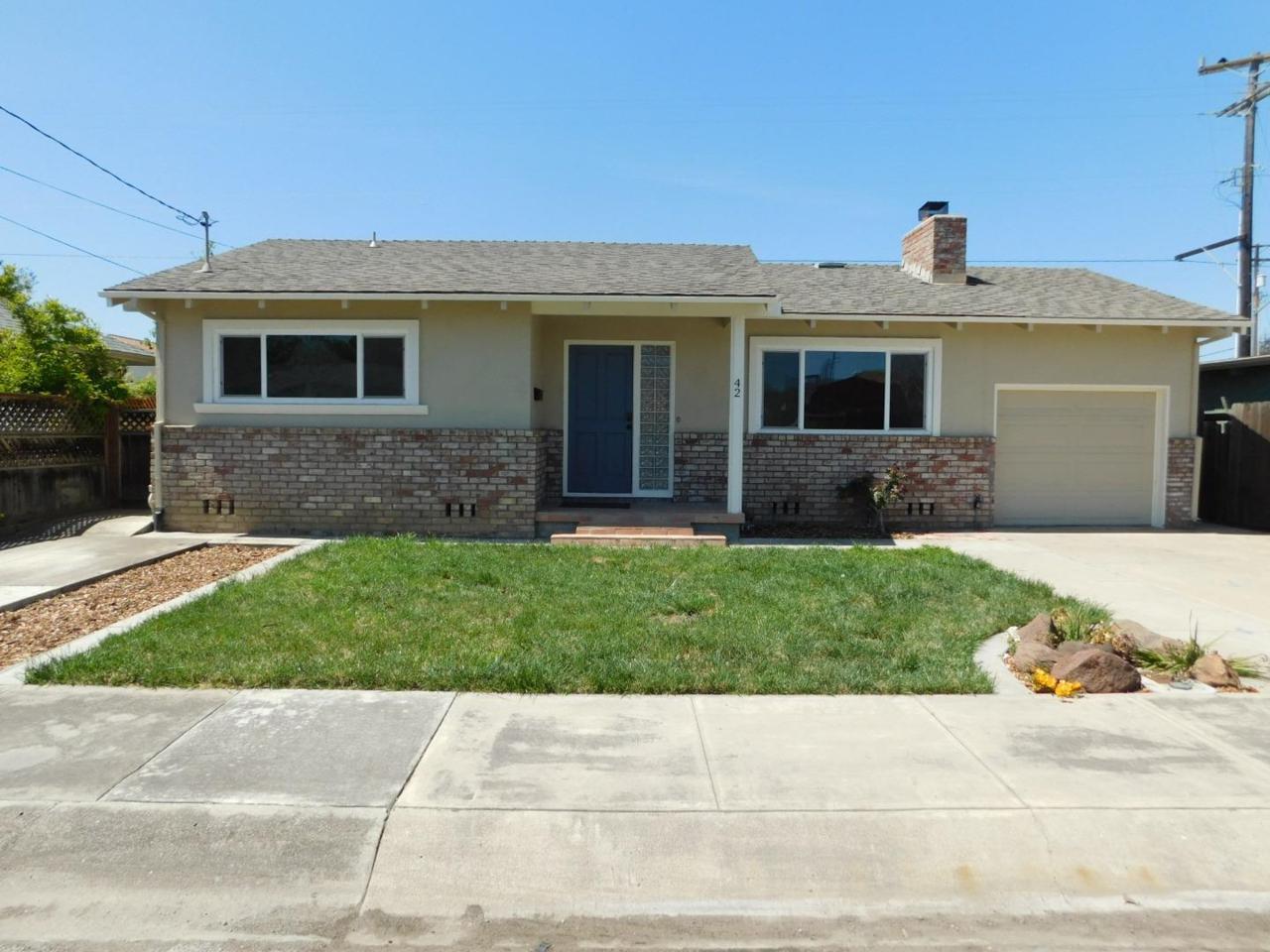 42 Circle Dr - Photo 1