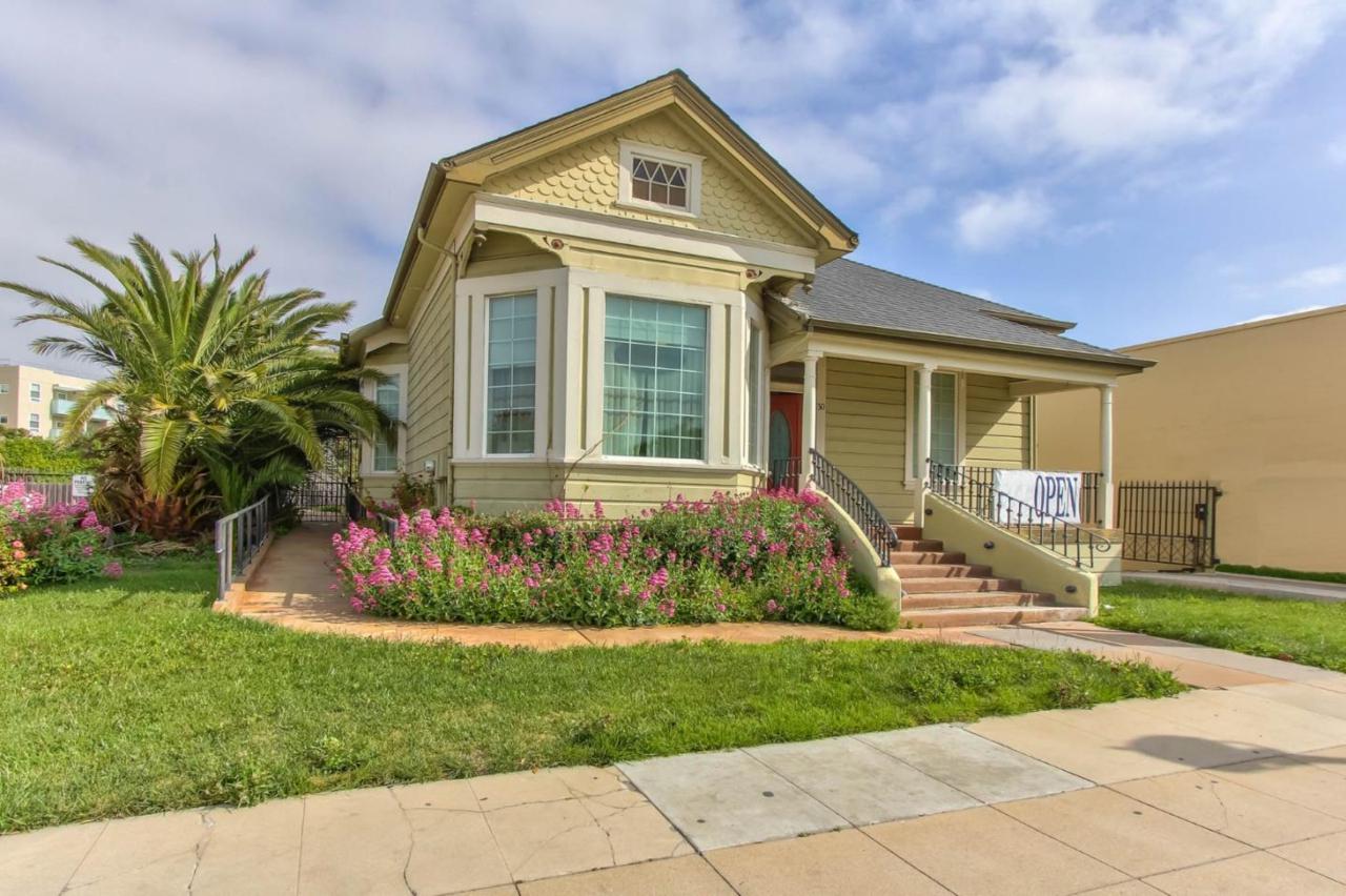 30 Central Ave - Photo 1