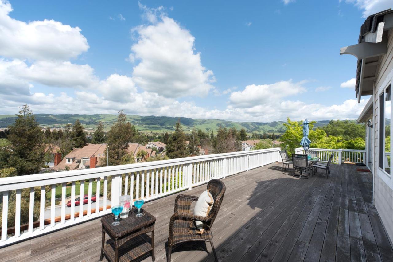 4612 Pacific Rim Way - Photo 1
