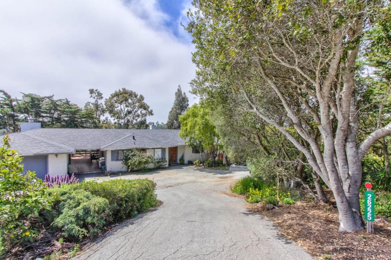 26225 Atherton Pl - Photo 1