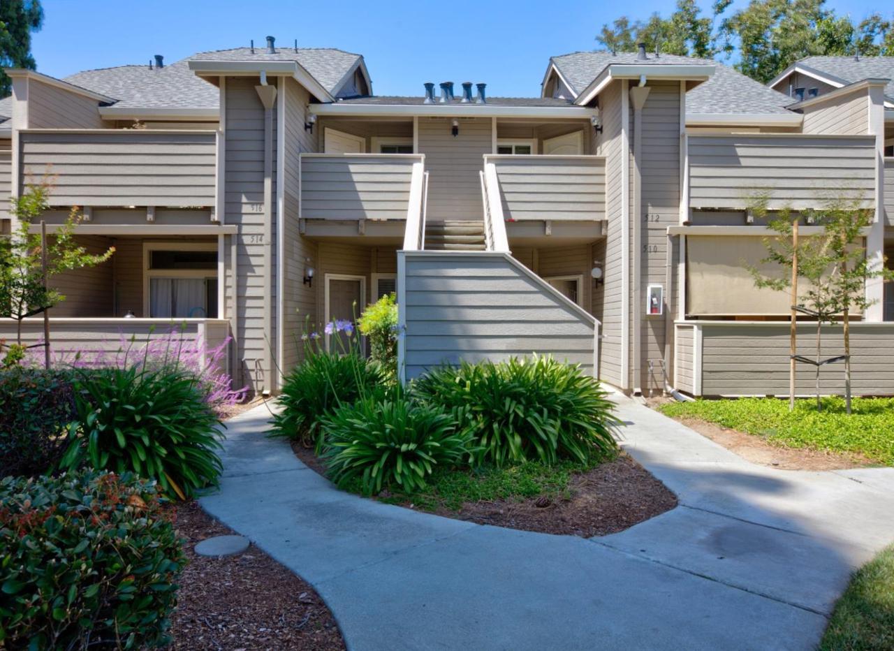 512 Shadowgraph Dr - Photo 1