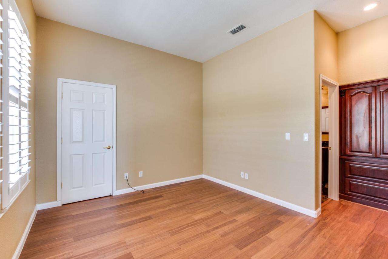4521 Spyglass Dr - Photo 1