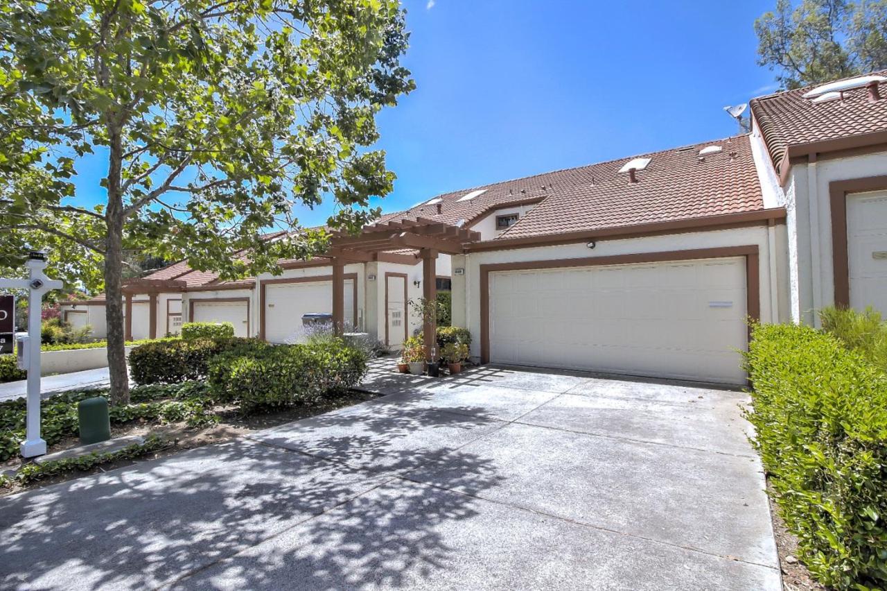 3589 Flint Creek Dr - Photo 1