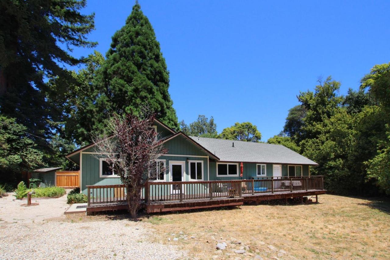 300 Woodland Dr - Photo 1