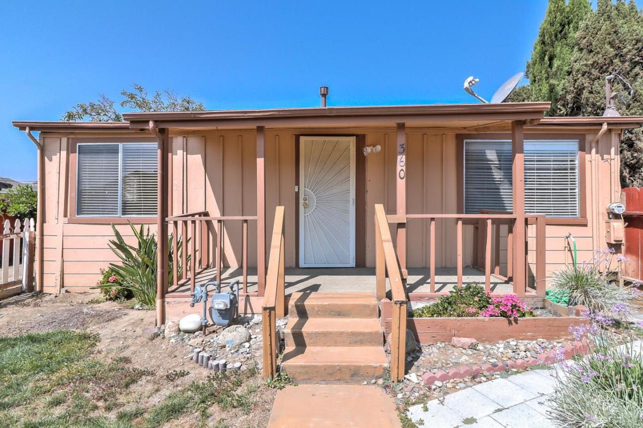 360 Bridgevale Rd - Photo 1