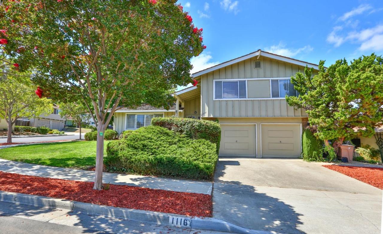 11161 Santa Teresa Dr - Photo 1