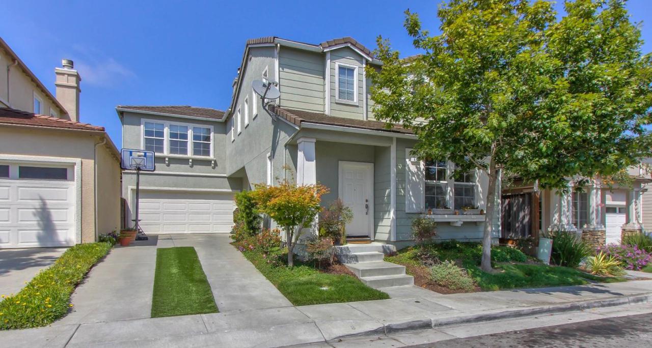45 La Jolla St - Photo 1