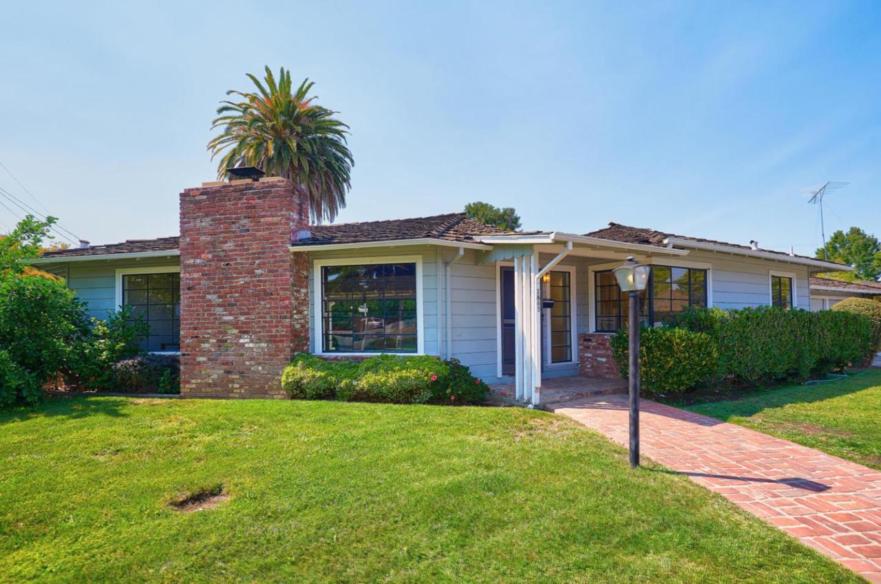 1665 Isabel Dr - Photo 1