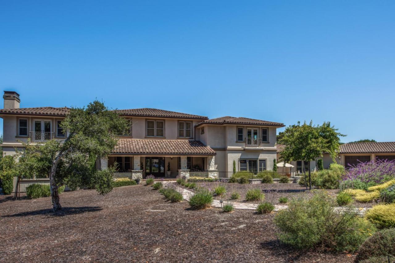 8120 Manjares - Photo 1