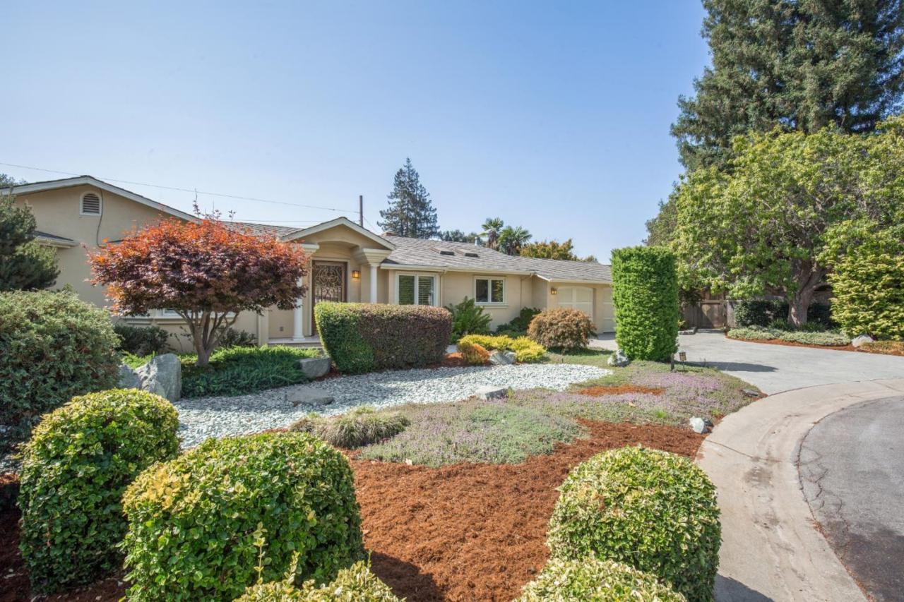 510 Clark Ct - Photo 1