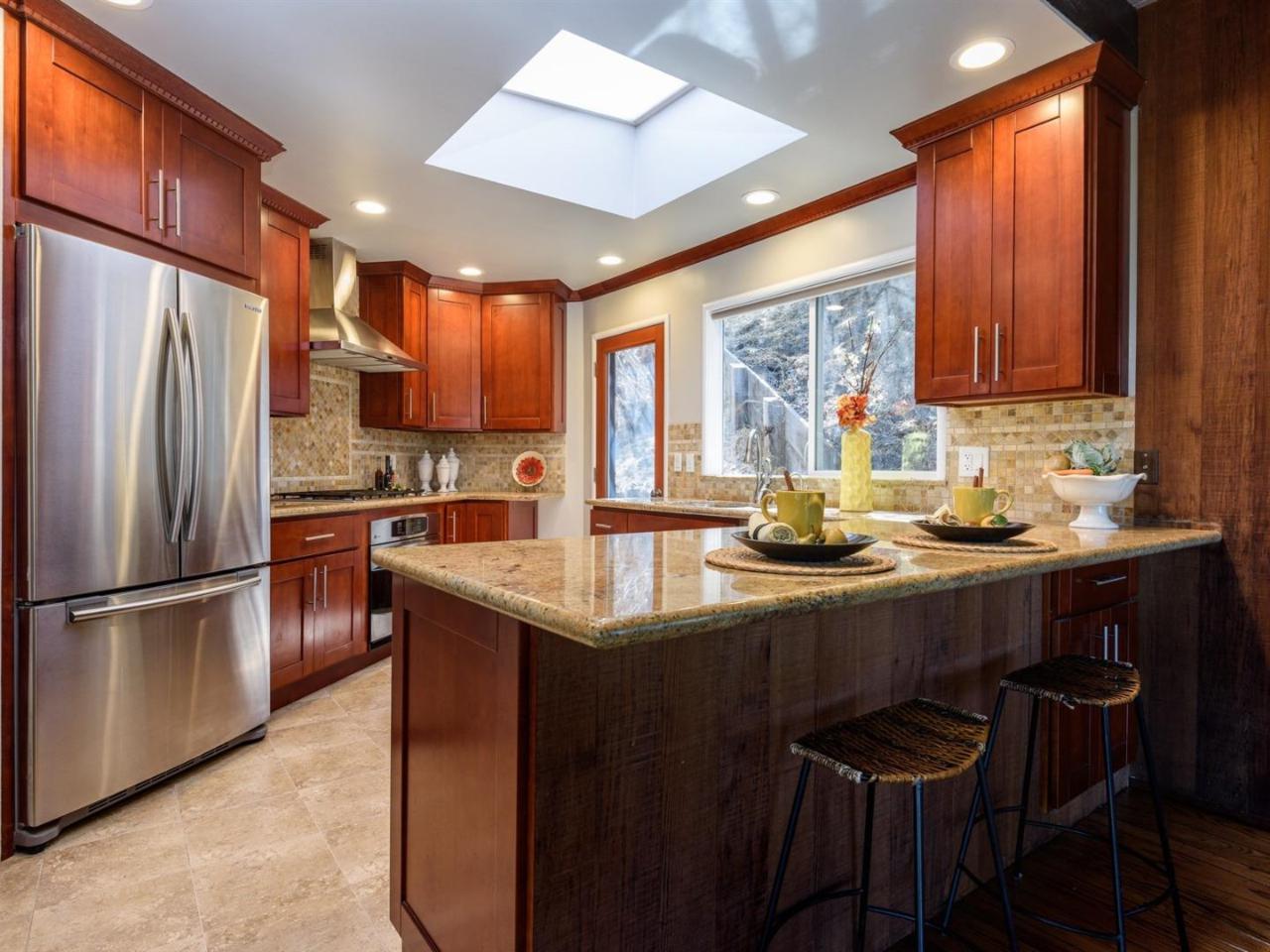 184 Winding Way - Photo 1