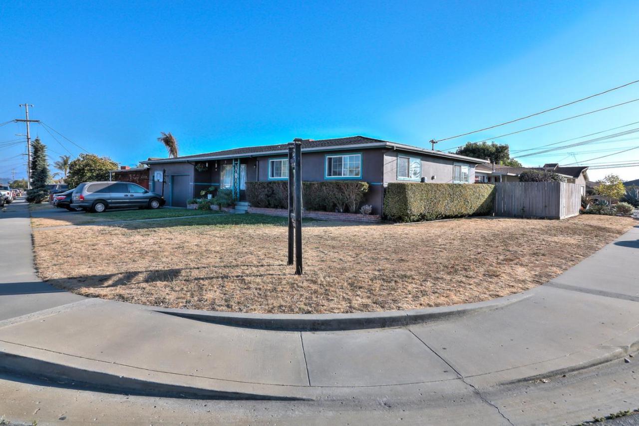 247 Shasta St - Photo 1