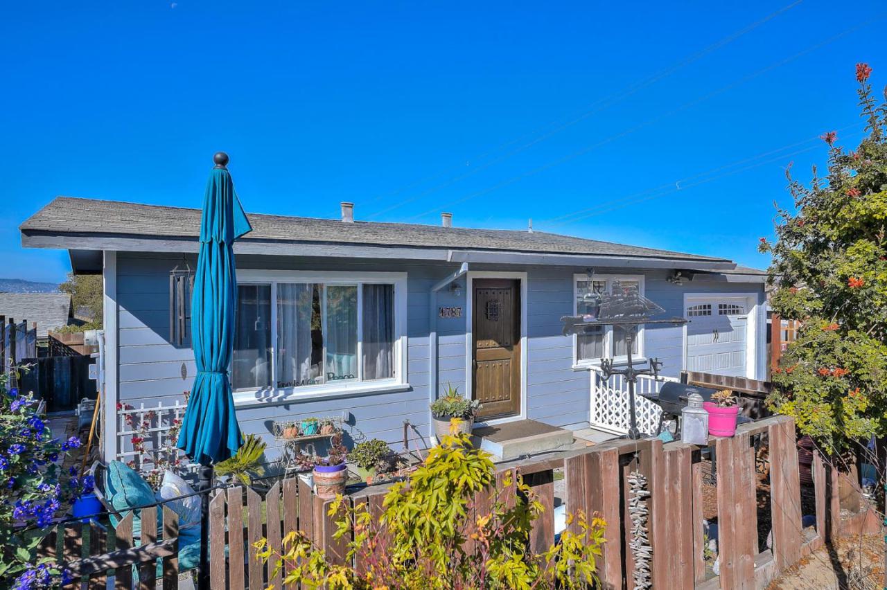 1787 Luzern St - Photo 1