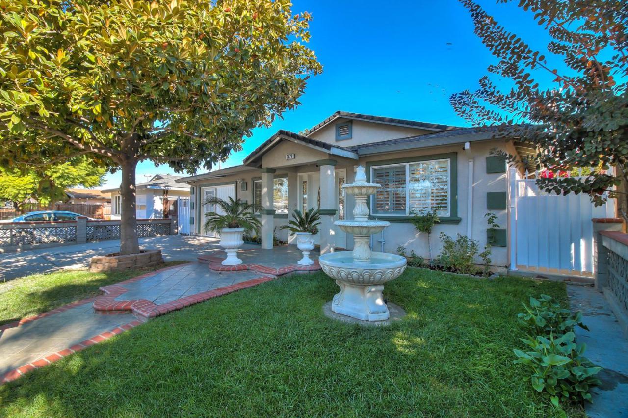 2678 Aida Ave - Photo 1