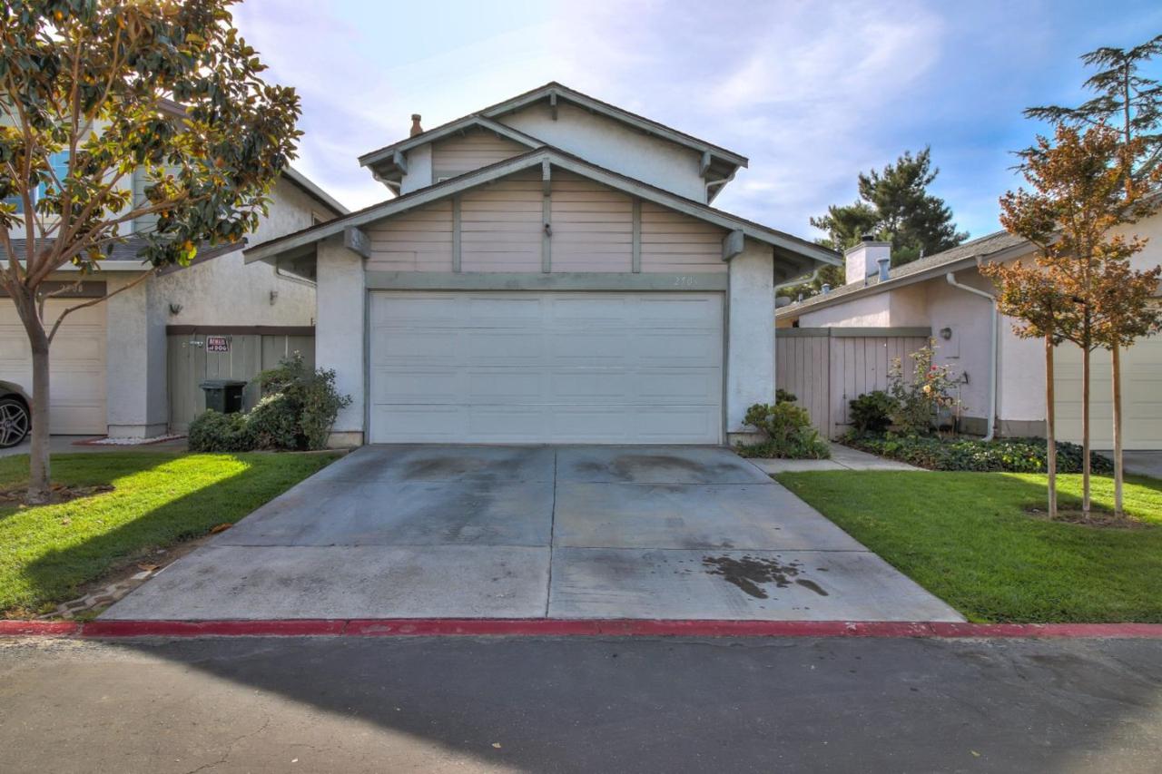 2506 Home Crest Dr - Photo 1