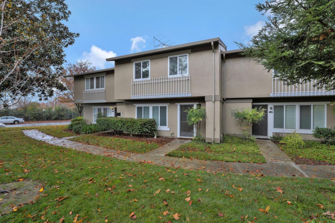 5396 Palm Grove Ct - Photo 1