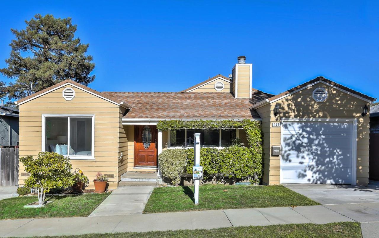 172 Elm Ave - Photo 1