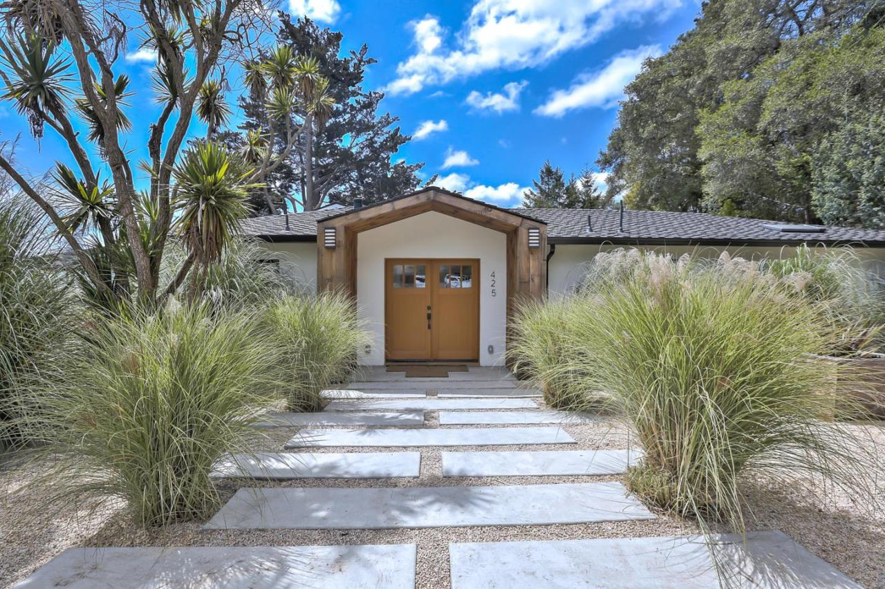 425 Cress Rd - Photo 1
